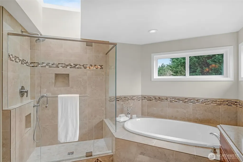 26637 SE 15th Street Sammamish WA 98075