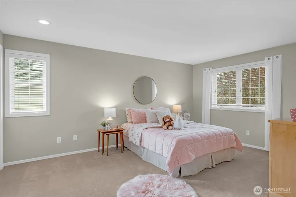 26637 SE 15th Street Sammamish WA 98075