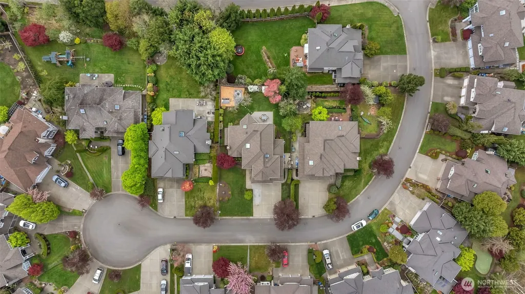 26637 SE 15th Street Sammamish WA 98075