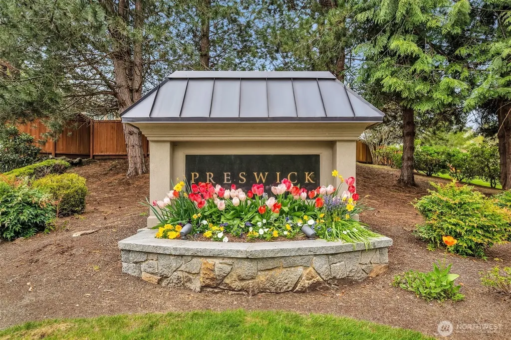 26637 SE 15th Street Sammamish WA 98075