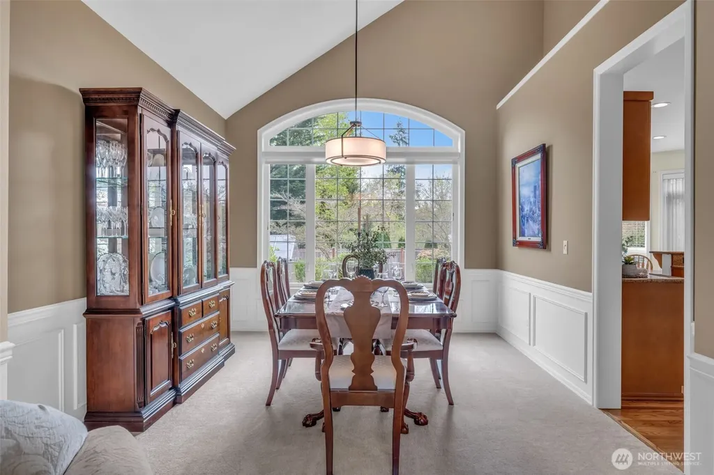 26637 SE 15th Street Sammamish WA 98075