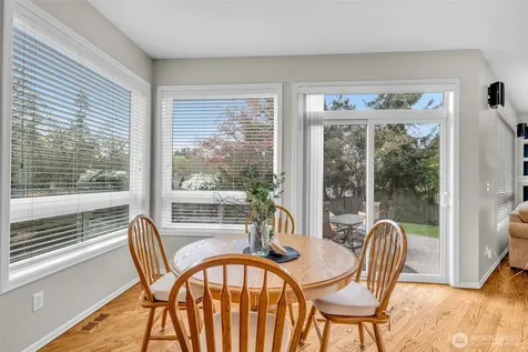 26637 SE 15th Street Sammamish WA 98075