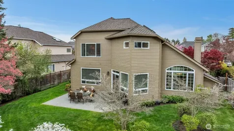 26637 SE 15th Street Sammamish WA 98075
