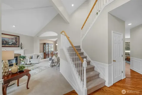 26637 SE 15th Street Sammamish WA 98075