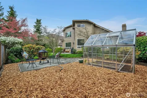 26637 SE 15th Street Sammamish WA 98075