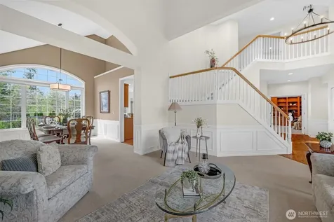 26637 SE 15th Street Sammamish WA 98075