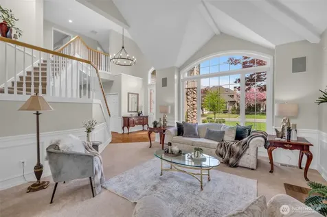 26637 SE 15th Street Sammamish WA 98075