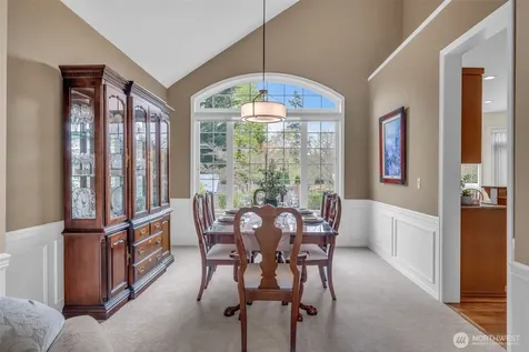 26637 SE 15th Street Sammamish WA 98075