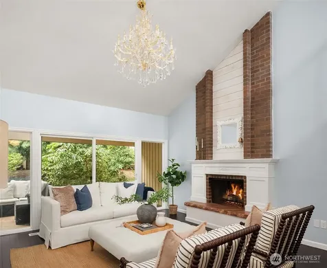 20819 NE 25th Street Sammamish WA 98074