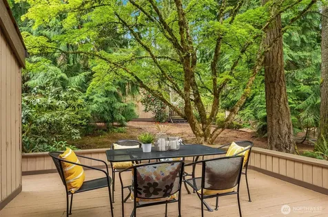 20819 NE 25th Street Sammamish WA 98074