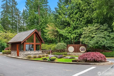 20819 NE 25th Street Sammamish WA 98074