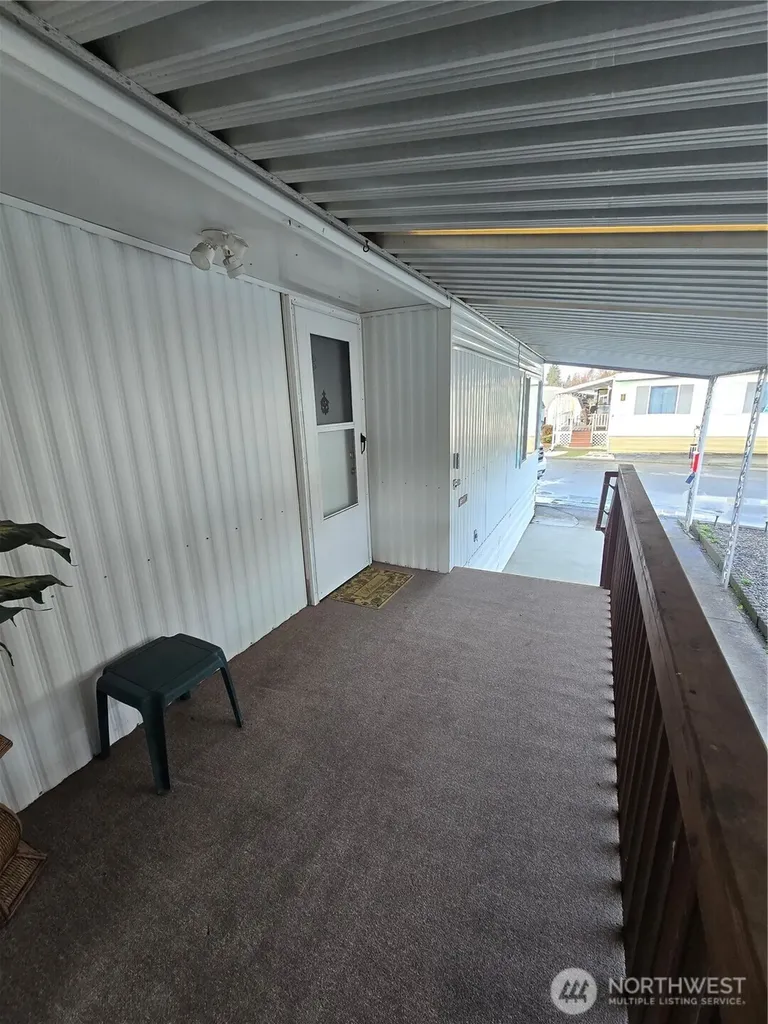 2302 R Street SE Auburn WA 98002