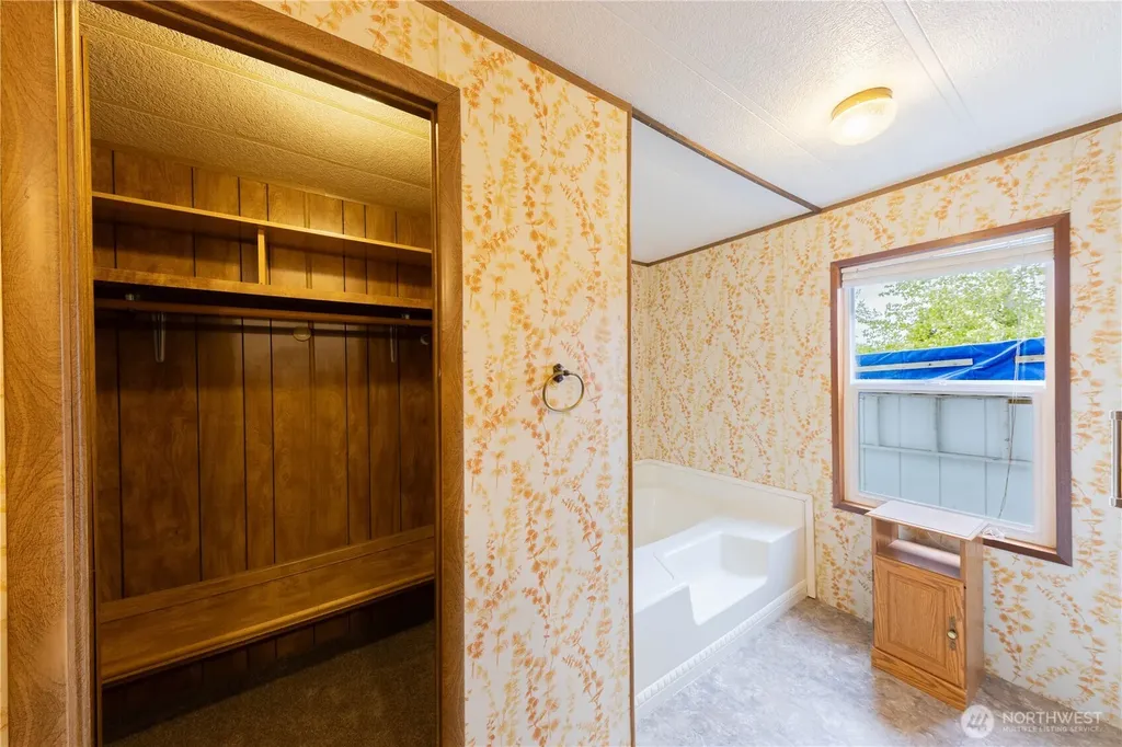 2725 E Fir Street Mount Vernon WA 98273