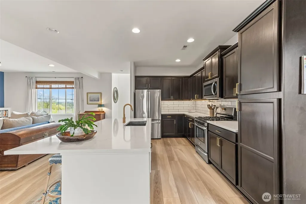 6717 Birdseye Ave NE Lacey WA 98516