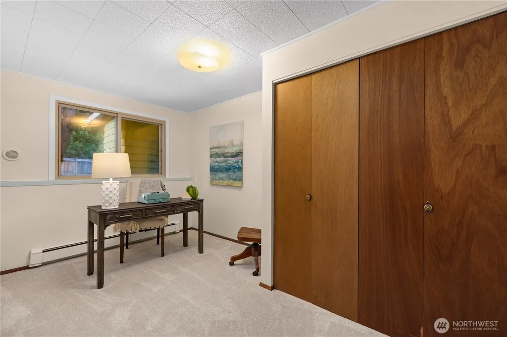 3702 S 194th Street Seatac WA 98188