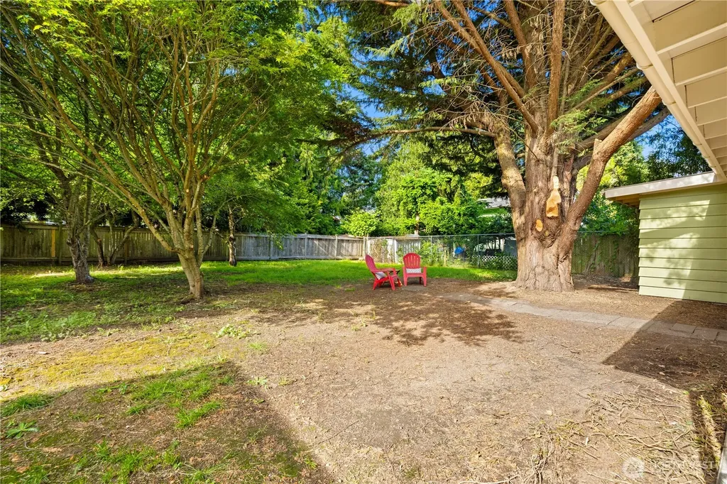 3702 S 194th Street Seatac WA 98188