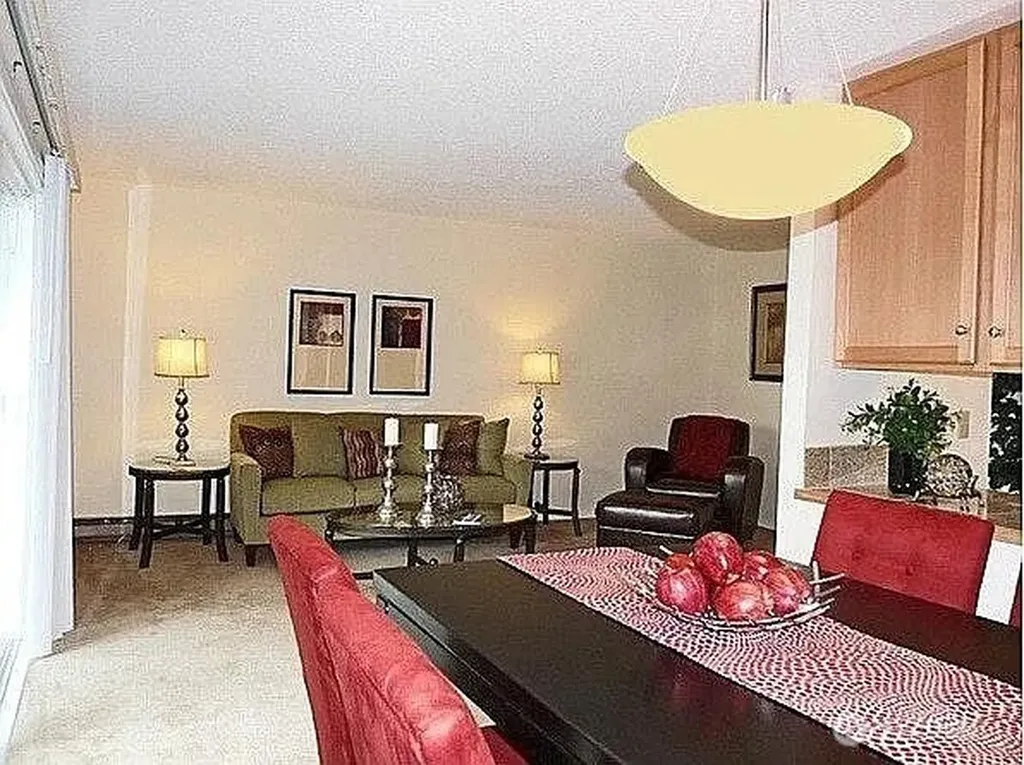 12423 NE 131st Court Kirkland WA 98034