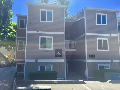 12423 NE 131st Court Kirkland WA 98034