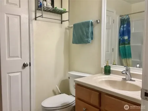 12423 NE 131st Court Kirkland WA 98034