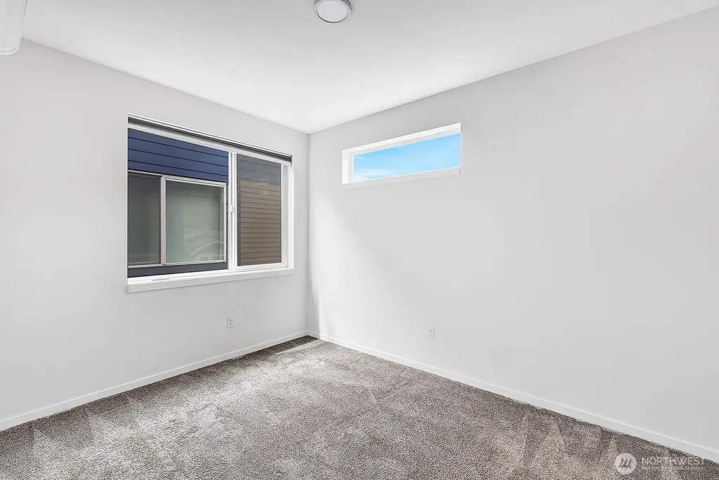 3216 15th Avenue W Seattle WA 98119