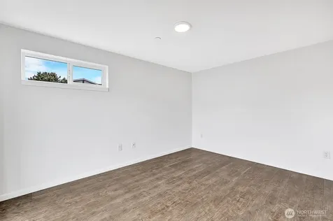 3216 15th Avenue W Seattle WA 98119