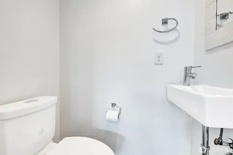 3216 15th Avenue W Seattle WA 98119