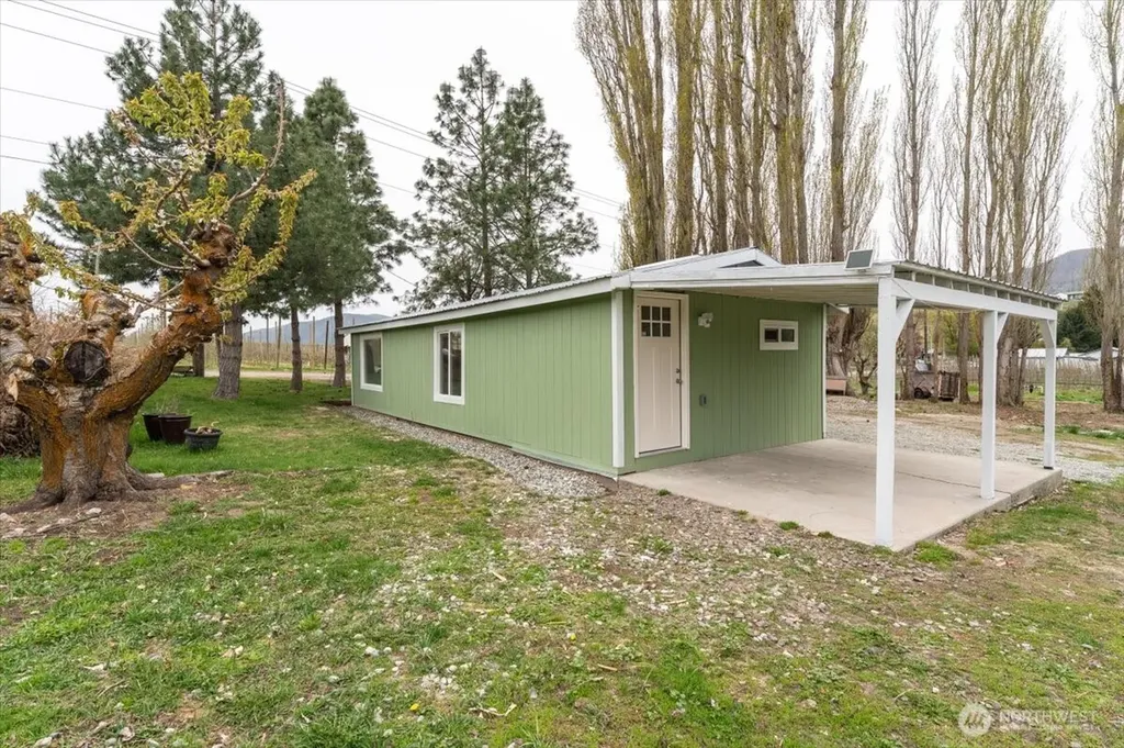 293 Barkley Road Manson WA 98831