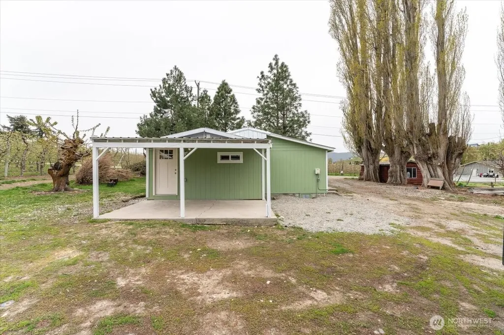 293 Barkley Road Manson WA 98831