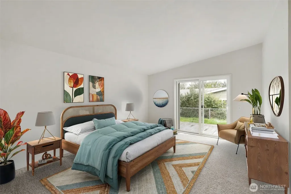 1754 NE Mesford Road Poulsbo WA 98370