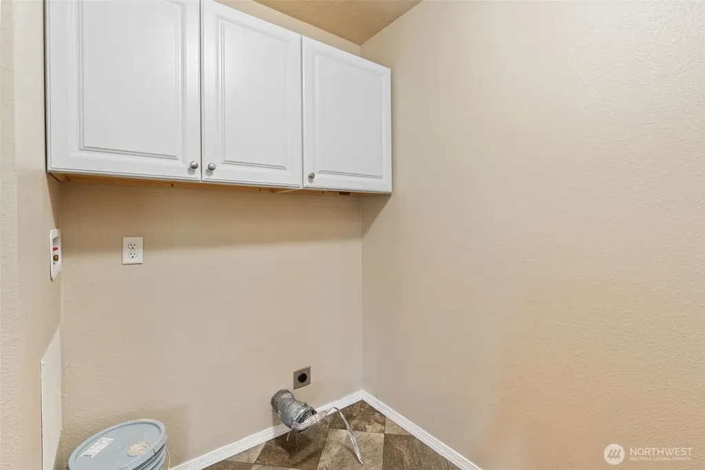 1441 State Route 6 Chehalis WA 98532