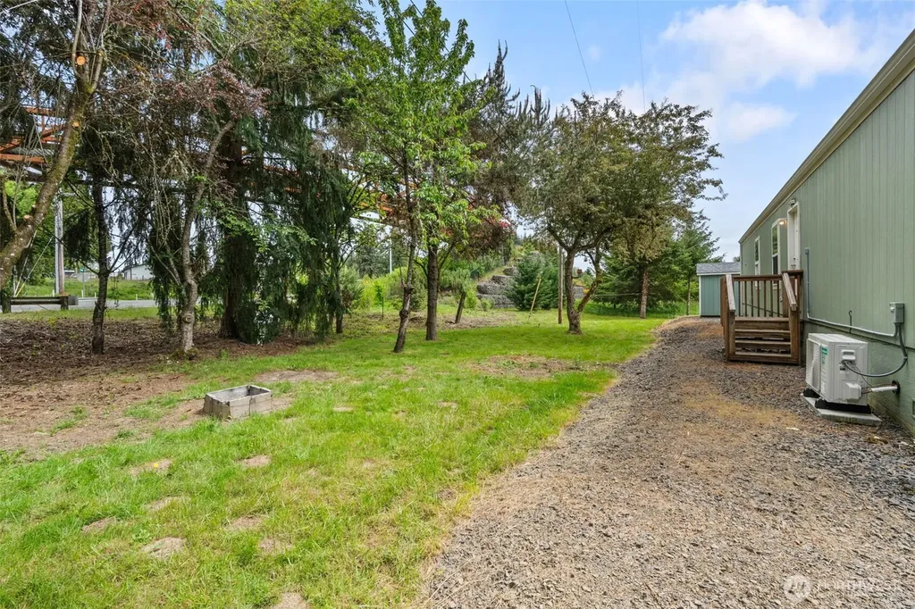 1441 State Route 6 Chehalis WA 98532