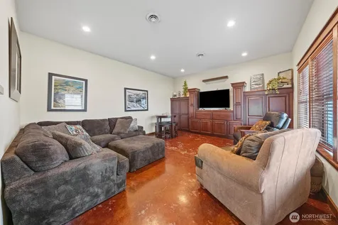 25725 Lincoln Hill Pl E Creston WA 99147