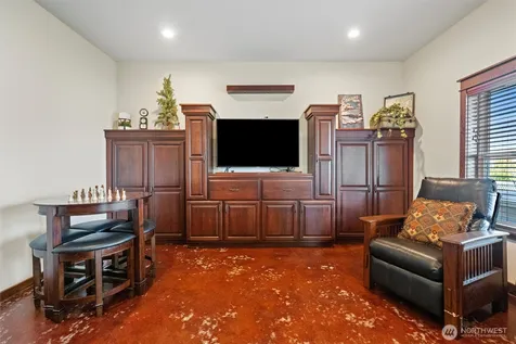 25725 Lincoln Hill Pl E Creston WA 99147