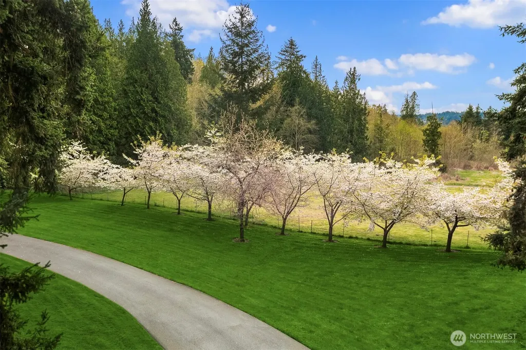 9607 208th Avenue NE Redmond WA 98053