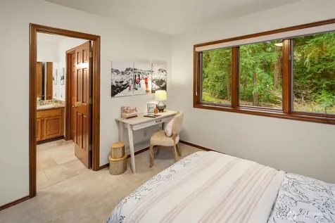 9607 208th Avenue NE Redmond WA 98053