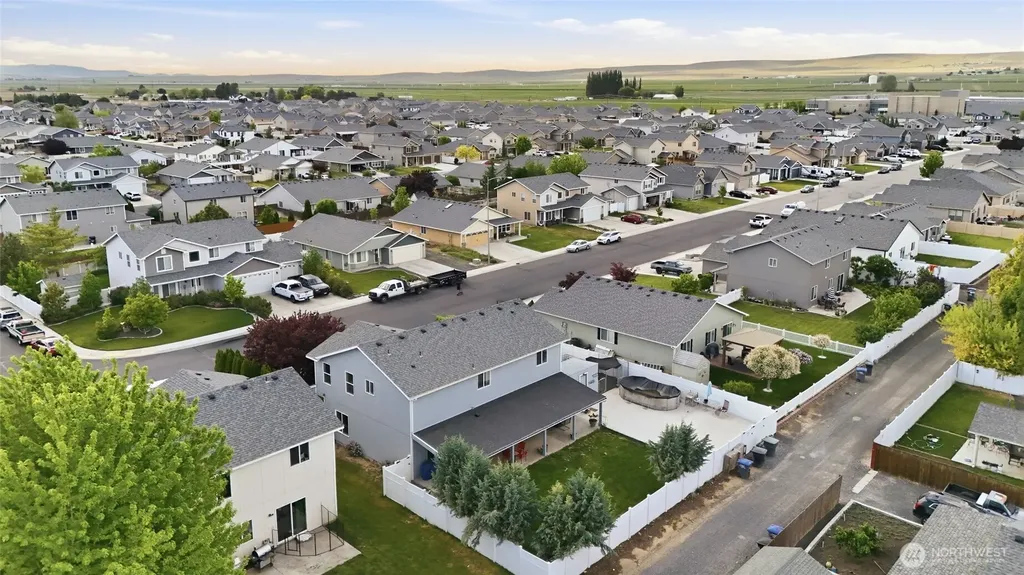 802 Willow Avenue NE Quincy WA 98848