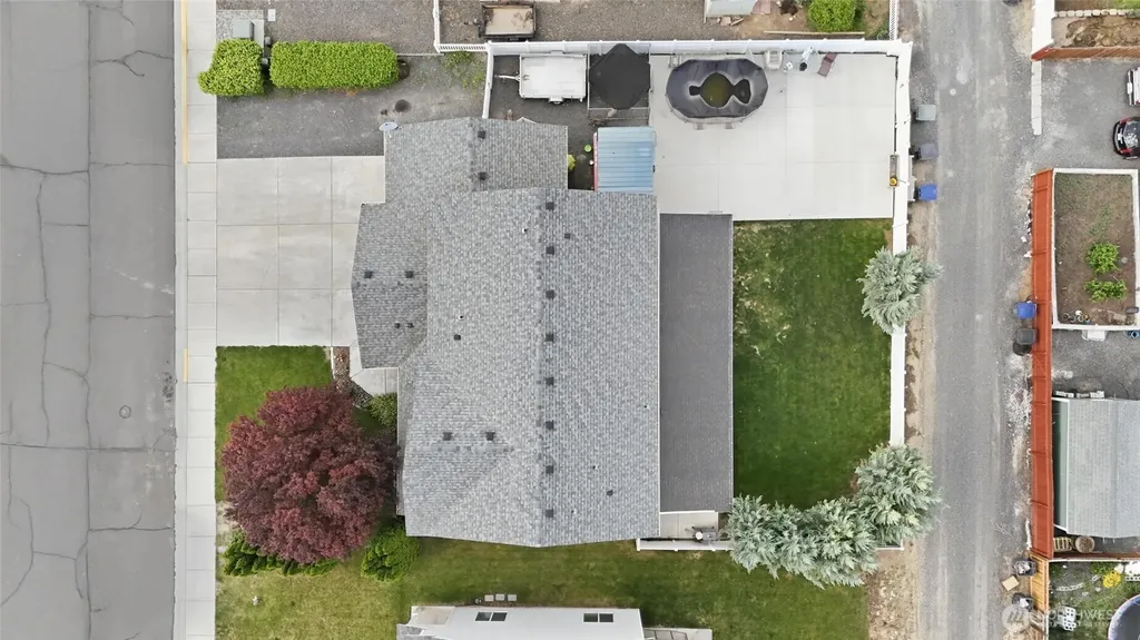 802 Willow Avenue NE Quincy WA 98848