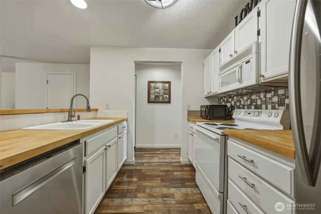 6005 Merlot Lane SE Lacey WA 98513