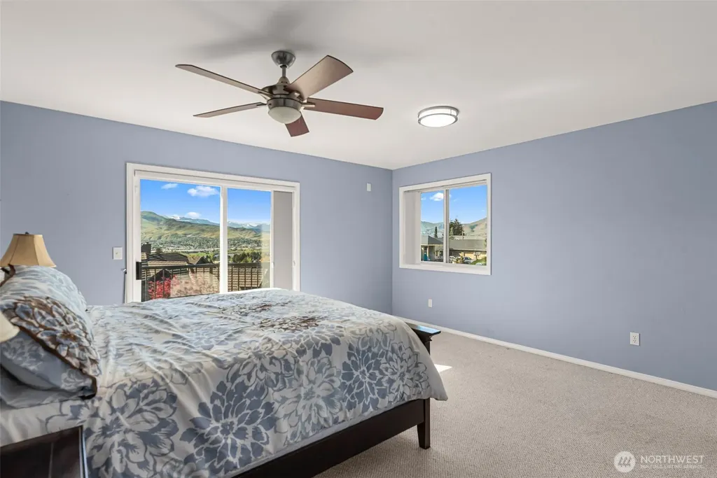 2205 N Devon Avenue East Wenatchee WA 98802