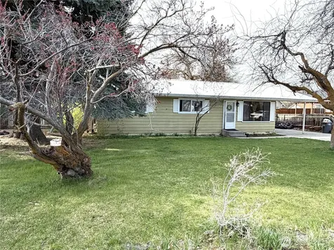 104 W First Street Waterville WA 98858
