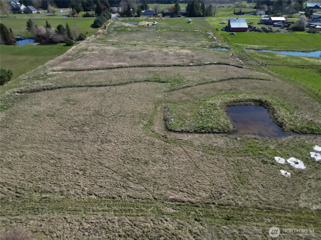 5351 Dinkel Road Bellingham WA 98226