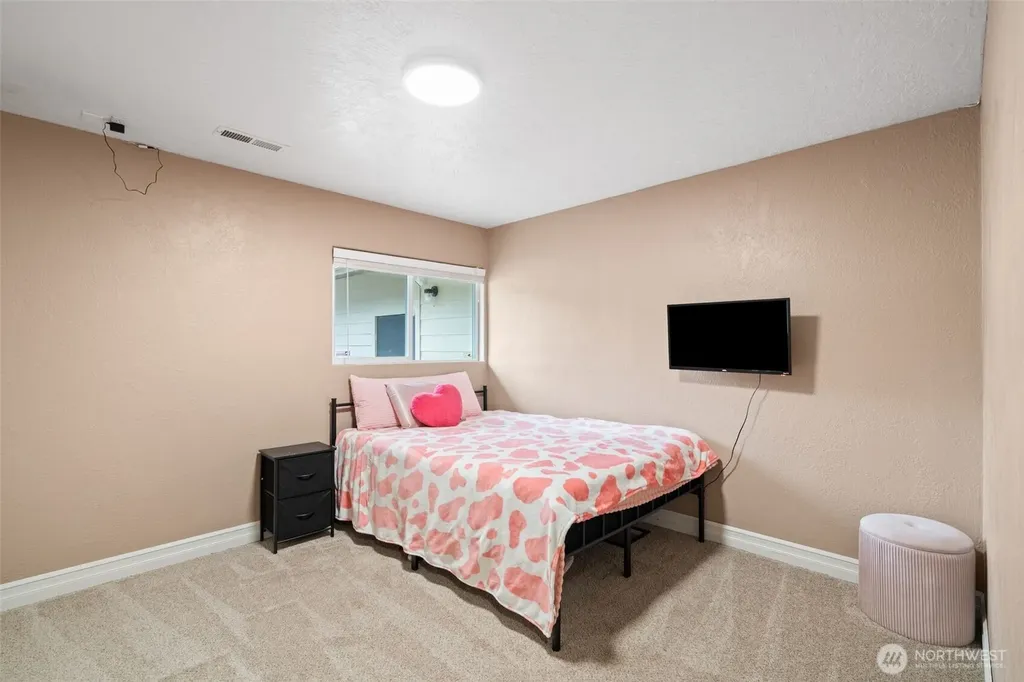507 Williams Finney Road Kelso WA 98626