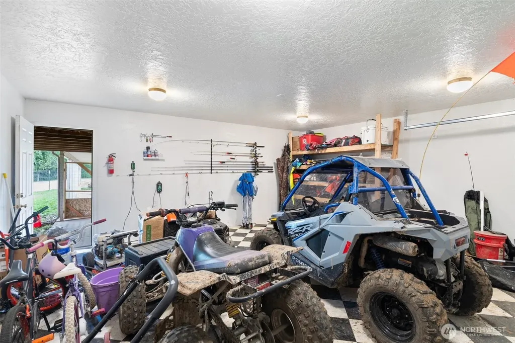 507 Williams Finney Road Kelso WA 98626