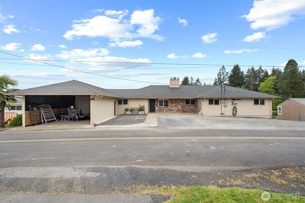 507 Williams Finney Road Kelso WA 98626