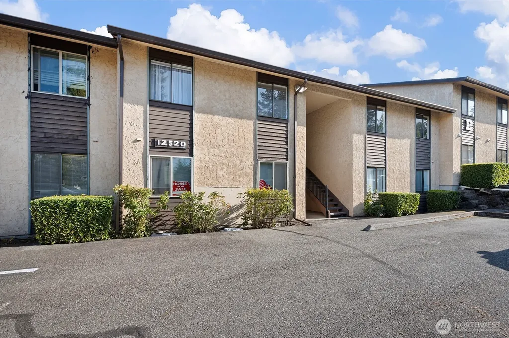 14510 124th Avenue NE Kirkland WA 98034