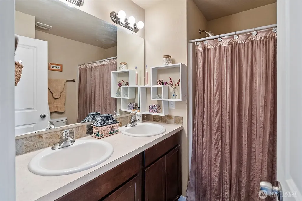 2181 Caleb Place SE Port Orchard WA 98366