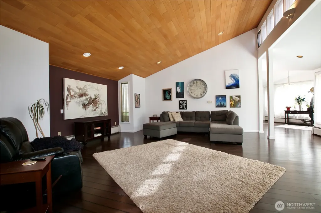 5911 150th Place SW Edmonds WA 98026