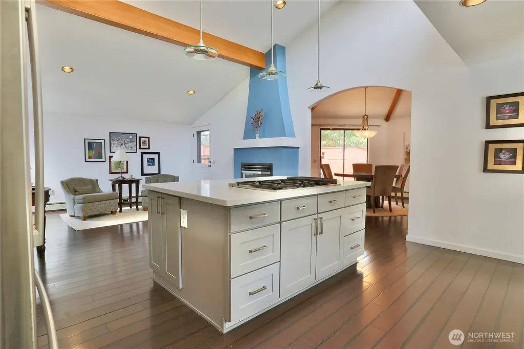 5911 150th Place SW Edmonds WA 98026
