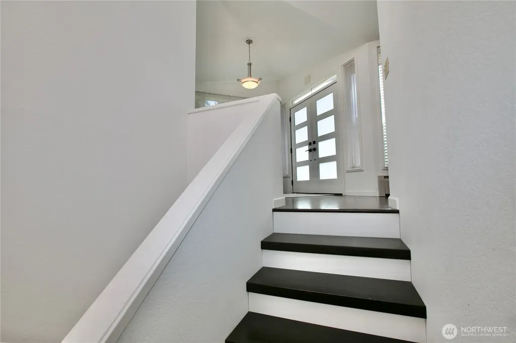 5911 150th Place SW Edmonds WA 98026