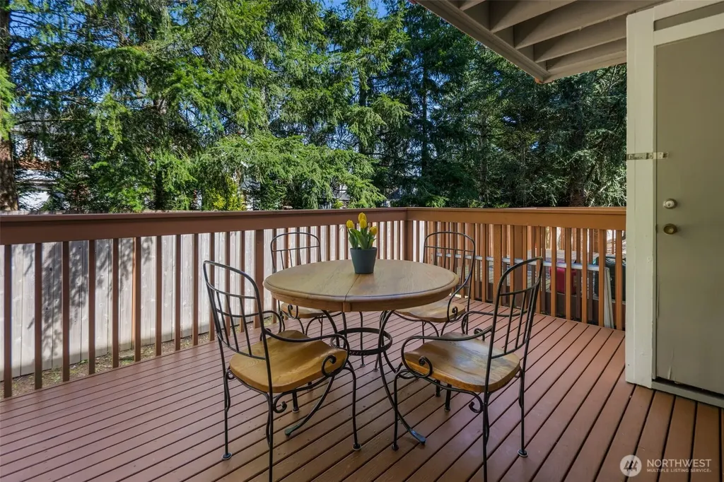 17302 NE 45th Street Redmond WA 98052